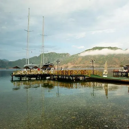 Mavi Deniz Selimiye Гостевой дом Селемие